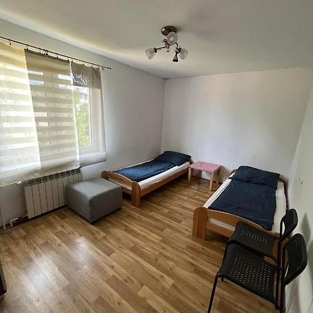Hostel Lodzka 52 Torun Ngoại thất bức ảnh