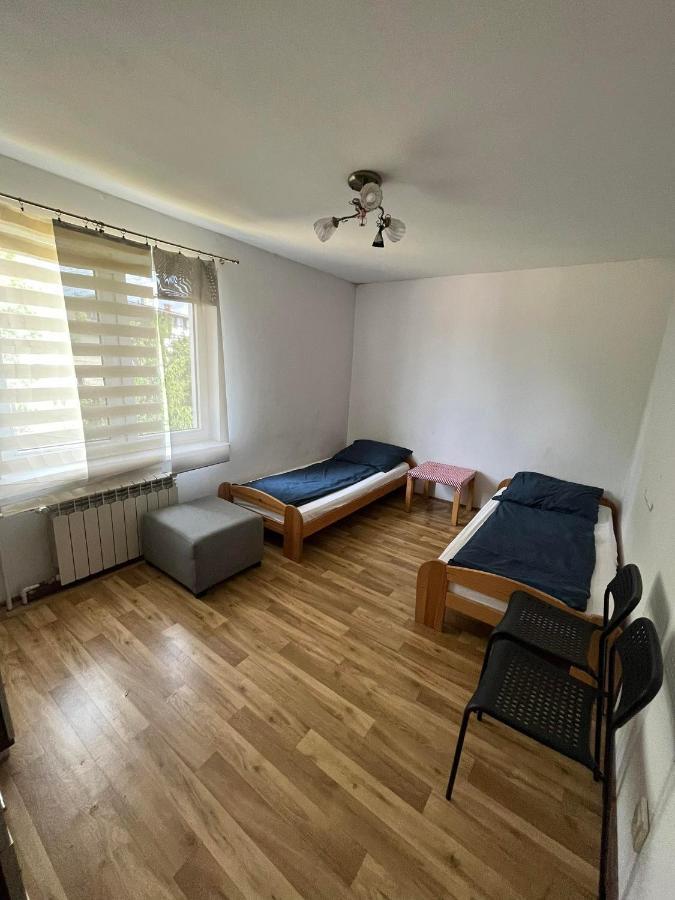 Hostel Lodzka 52 Torun Ngoại thất bức ảnh