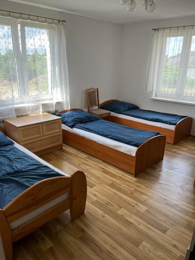 Hostel Lodzka 52 Torun Ngoại thất bức ảnh
